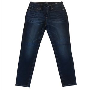a.n.a jeans dark wash skinny size 8